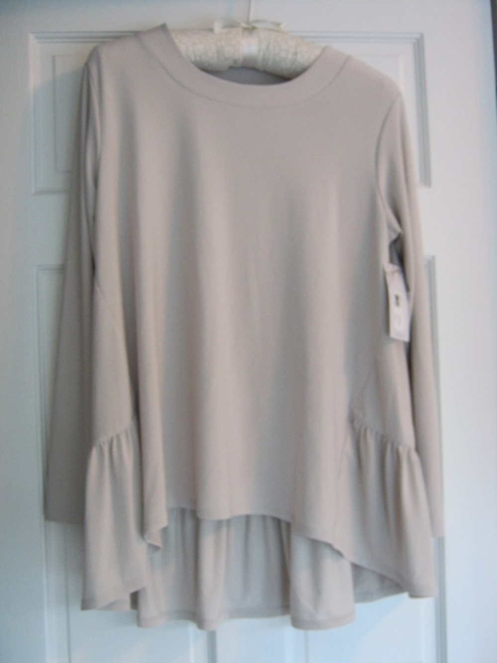 SYMPLI TOP - NWT (New With Tag)